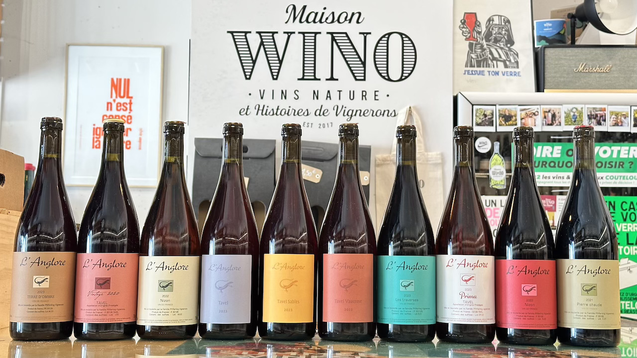 Les cuvées de l'Anglore réunies sur un fût, dans notre boutique